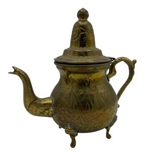 Vintage Etched Brass Teapot Hinged Lid Middle Eastern / Moroccan